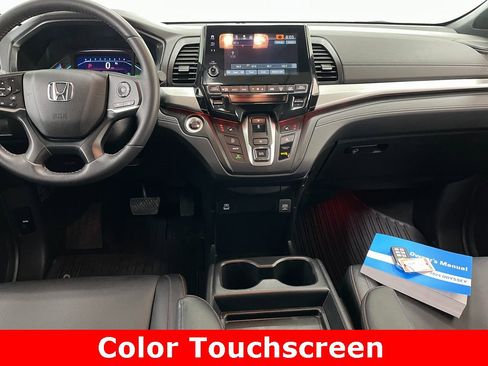 Used 2024 Honda Odyssey Sport image 2