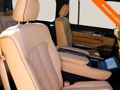 New 2025 Jeep Grand Wagoneer Series III w/ Quick Order Packagew 28T image 19