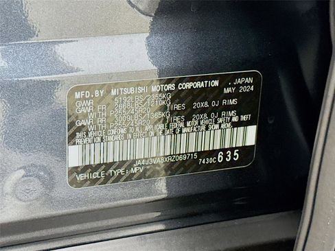 Used 2024 Mitsubishi Outlander SE image 13