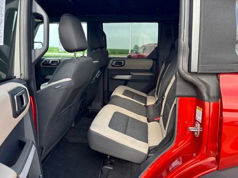 Used 2023 Ford Bronco Wildtrak AWD/4WD image 12