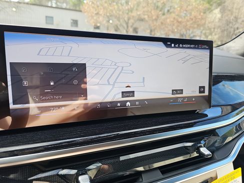 New 2026 BMW X7 xDrive40i w/ M Sport Package image 24