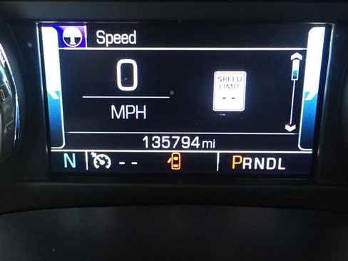 Used 2017 GMC Sierra 1500 SLT image 26