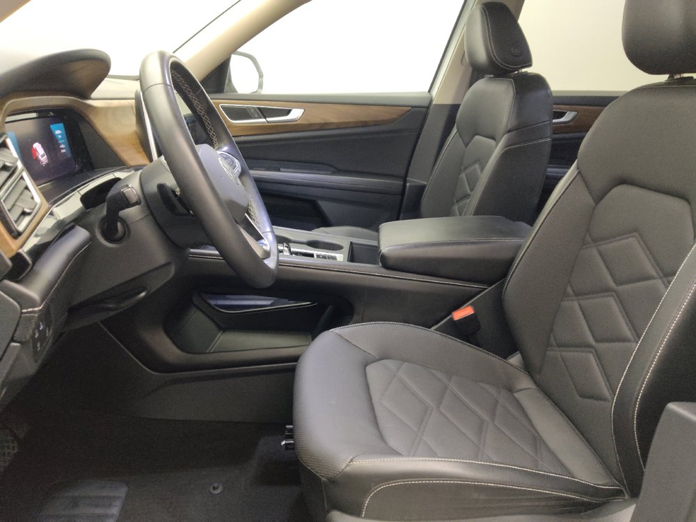 Used 2024 Volkswagen Atlas SE FWD image 17
