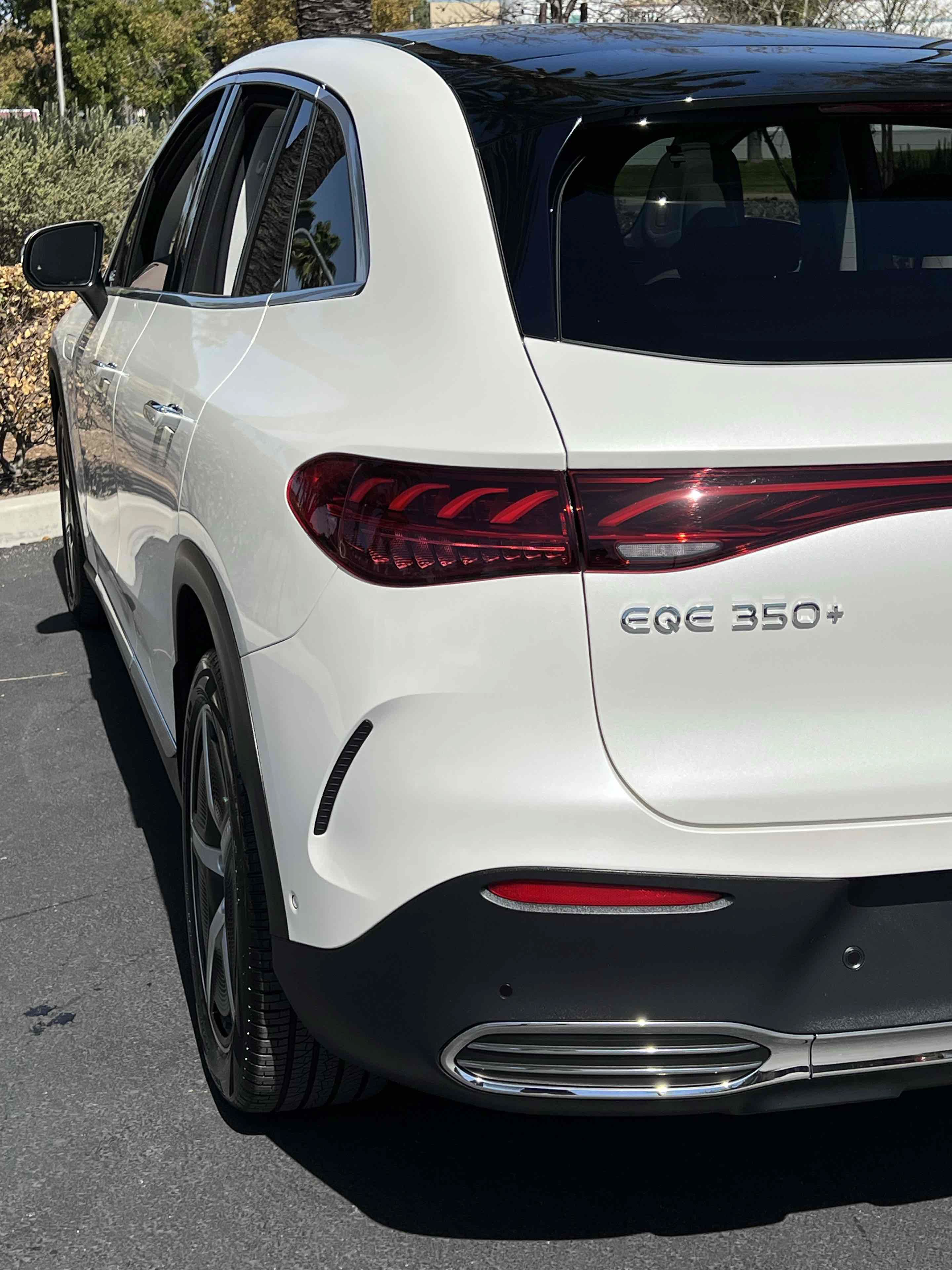 Used 2023 Mercedes-Benz EQE 350+ SUV w/ AMG Line Exterior Package image 49