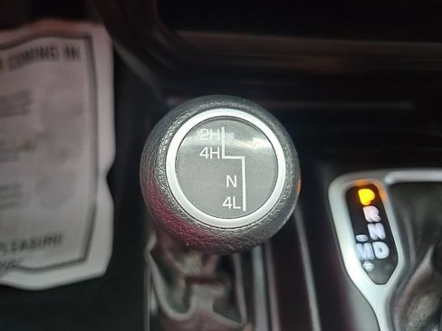 Used 2018 Jeep Wrangler Unlimited Sport S AWD/4WD image 58