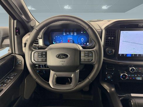 Used 2025 Ford F150 Lariat w/ FX4 Off-Road Package AWD/4WD image 28