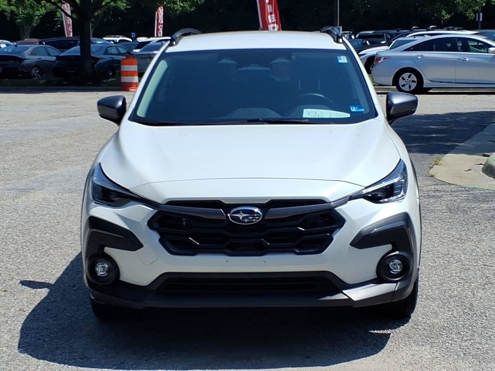Used 2025 Subaru Crosstrek 2.5i Limited w/ Crosstrek Mirror Package AWD/4WD image 2