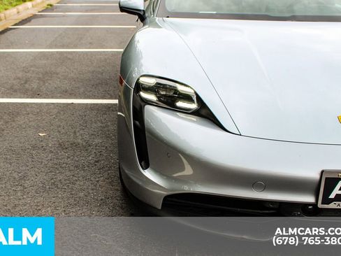 Used 2023 Porsche Taycan 4S w/ Performance Package image 12
