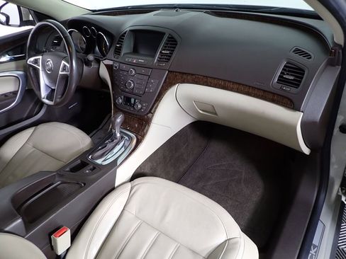 Used 2013 Buick Regal Premium FWD image 38
