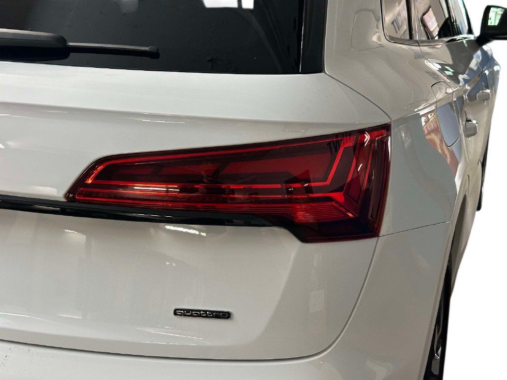 Used 2024 Audi Q5 2.0T Premium Plus AWD/4WD image 39