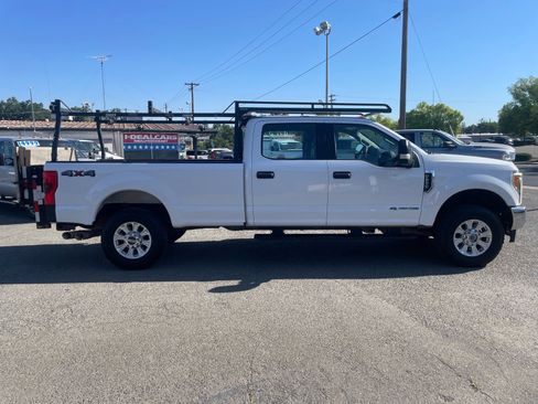 Used 2017 Ford F250 XL w/ Power Equipment Group AWD/4WD image 6