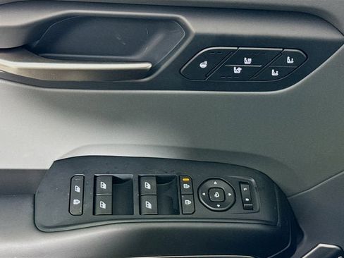 New 2026 Kia EV9 Wind image 18