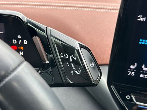 Certified 2022 Volkswagen ID.4 Pro S image 35