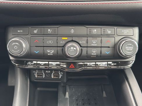 Used 2026 Dodge Durango GT AWD/4WD image 26