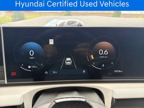 Certified 2025 Hyundai Tucson Limited FWD image 20