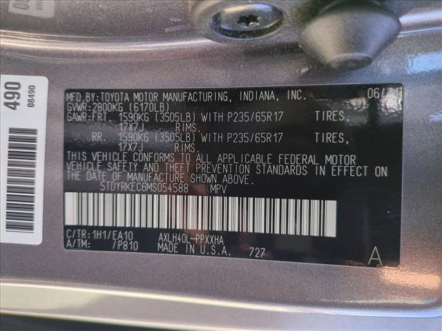 Used 2021 Toyota Sienna XLE FWD image 25