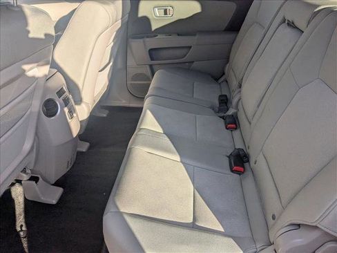 Used 2011 Honda Pilot LX image 14