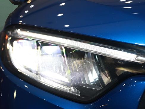 Used 2024 Mercedes-Benz GLC 300 4MATIC w/ AMG Line image 43