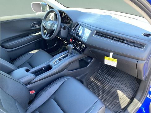 Certified 2022 Honda HR-V EX-L image 17
