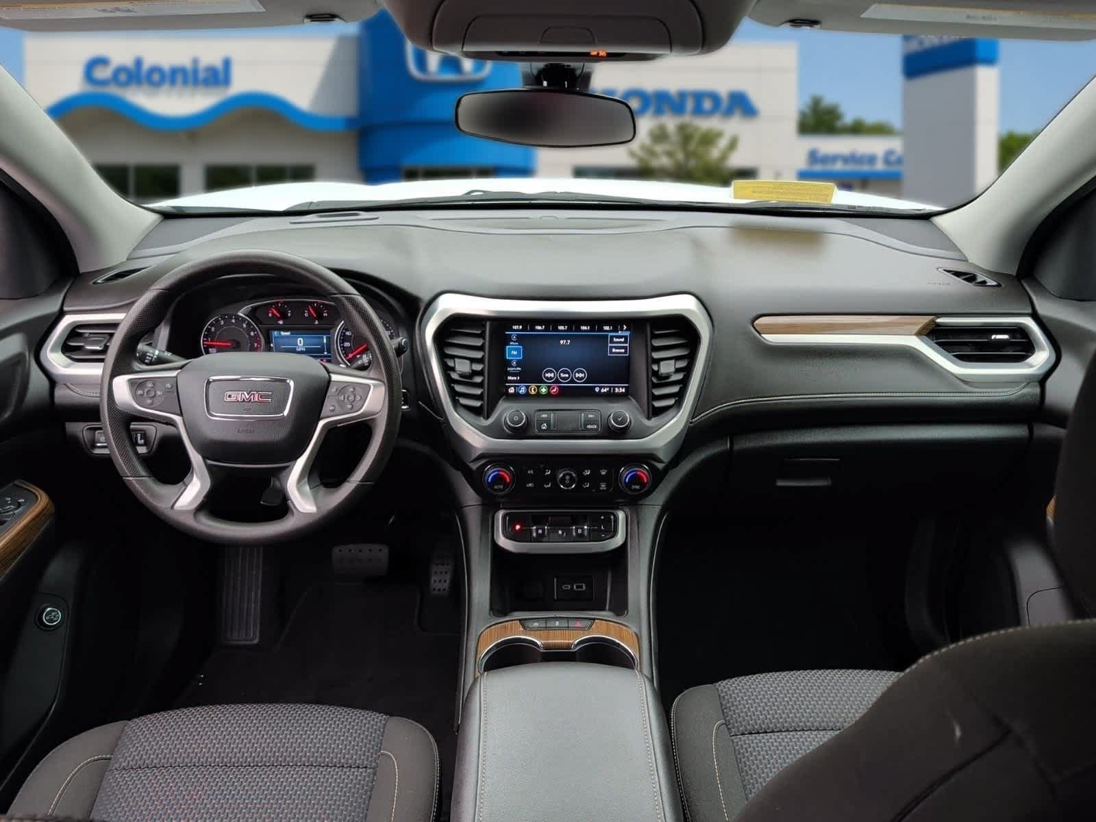 Used 2023 GMC Acadia SLE w/ Driver Convenience Package AWD/4WD image 31