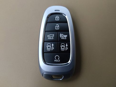 Used 2020 Hyundai Sonata Limited FWD image 32