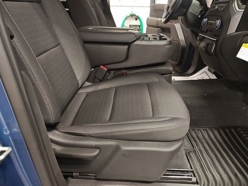 New 2026 Chevrolet Silverado 2500 Custom w/ Custom Convenience Package image 31