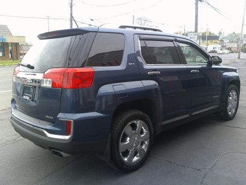 Used 2016 GMC Terrain SLT w/ Open Road Package AWD/4WD image 10