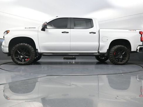Used 2024 Chevrolet Silverado 1500 RST w/ Redline Edition AWD/4WD image 27