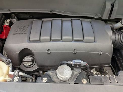 Used 2016 Buick Enclave Premium image 30