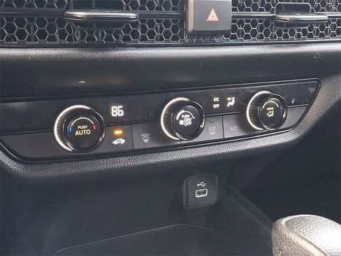 Certified 2023 Honda HR-V LX image 19