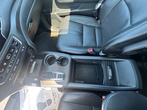 Used 2023 Honda Passport TrailSport image 11