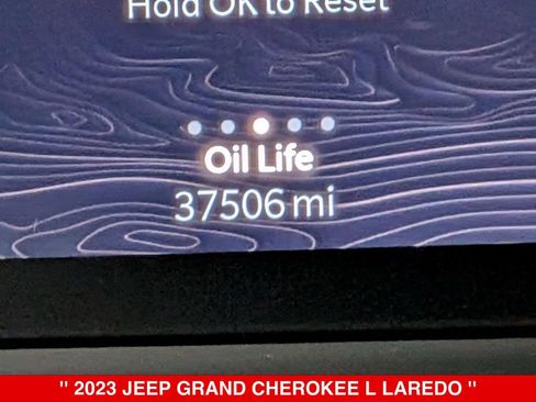Used 2023 Jeep Grand Cherokee L Laredo w/ Luxury Tech Group I AWD/4WD image 20
