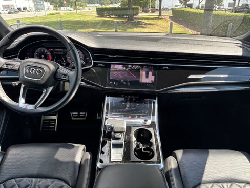 Used 2023 Audi SQ7 Premium Plus AWD/4WD image 34