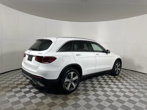 Used 2022 Mercedes-Benz GLC 300 4MATIC image 7