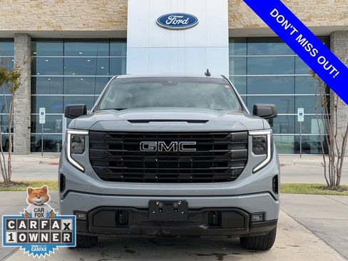 Used 2024 GMC Sierra 1500 Elevation w/ LPO, Elevation Black Package RWD image 2