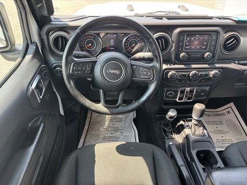 Used 2020 Jeep Gladiator Sport w/ Quick Order Package 24S AWD/4WD image 3