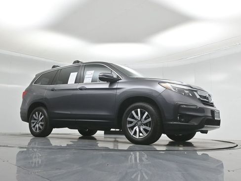 Used 2020 Honda Pilot EX-L image 3