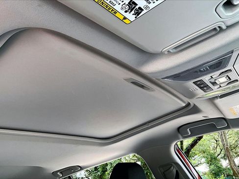 Used 2025 Toyota RAV4 XLE w/ Convenience Package FWD image 28