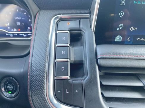 Used 2023 Chevrolet Suburban RST w/ Sport Performance Package AWD/4WD image 15