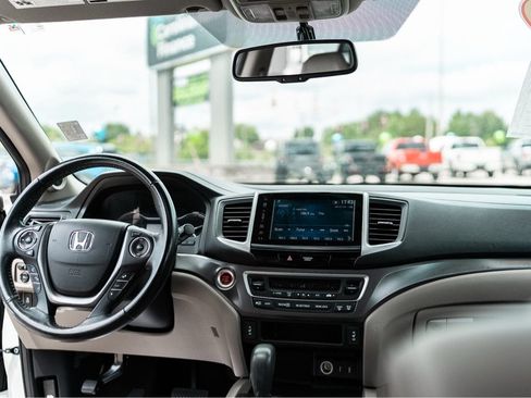 Used 2017 Honda Pilot EX-L image 7