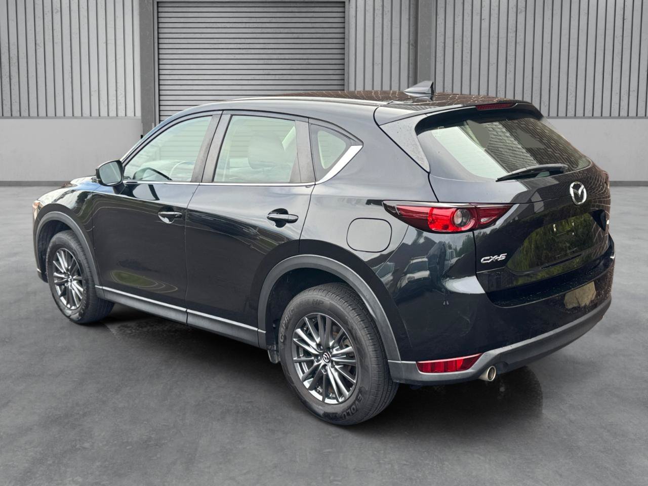 Used 2019 MAZDA CX-5 Sport FWD image 32