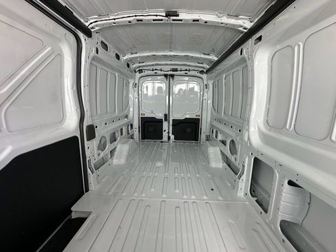 New 2026 Ford Transit 250 148 Medium Roof Extended AWD image 23