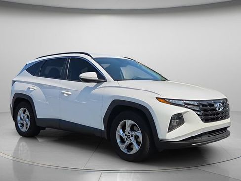 Used 2023 Hyundai Tucson SEL FWD image 9