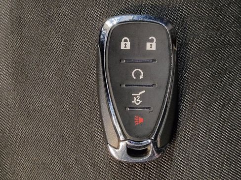 Used 2018 Chevrolet Equinox LT w/ Sun & Infotainment Package image 32