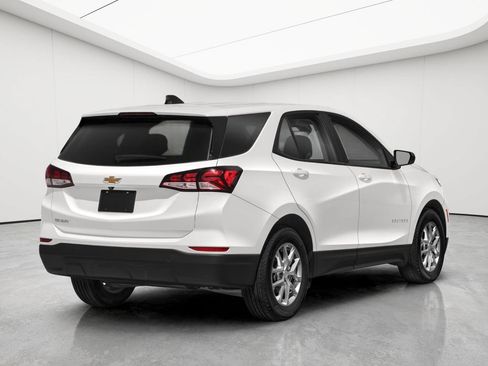 Used 2024 Chevrolet Equinox LT w/ LPO, Floor Liner Package FWD image 44
