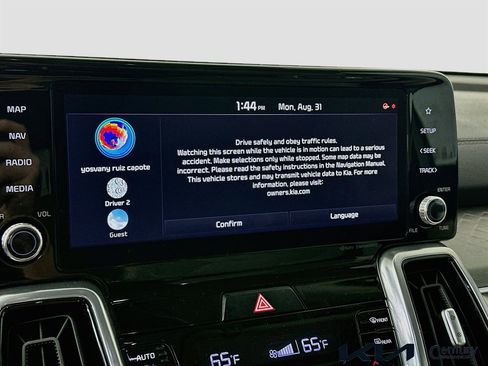 Certified 2023 Kia Sorento SX FWD image 15