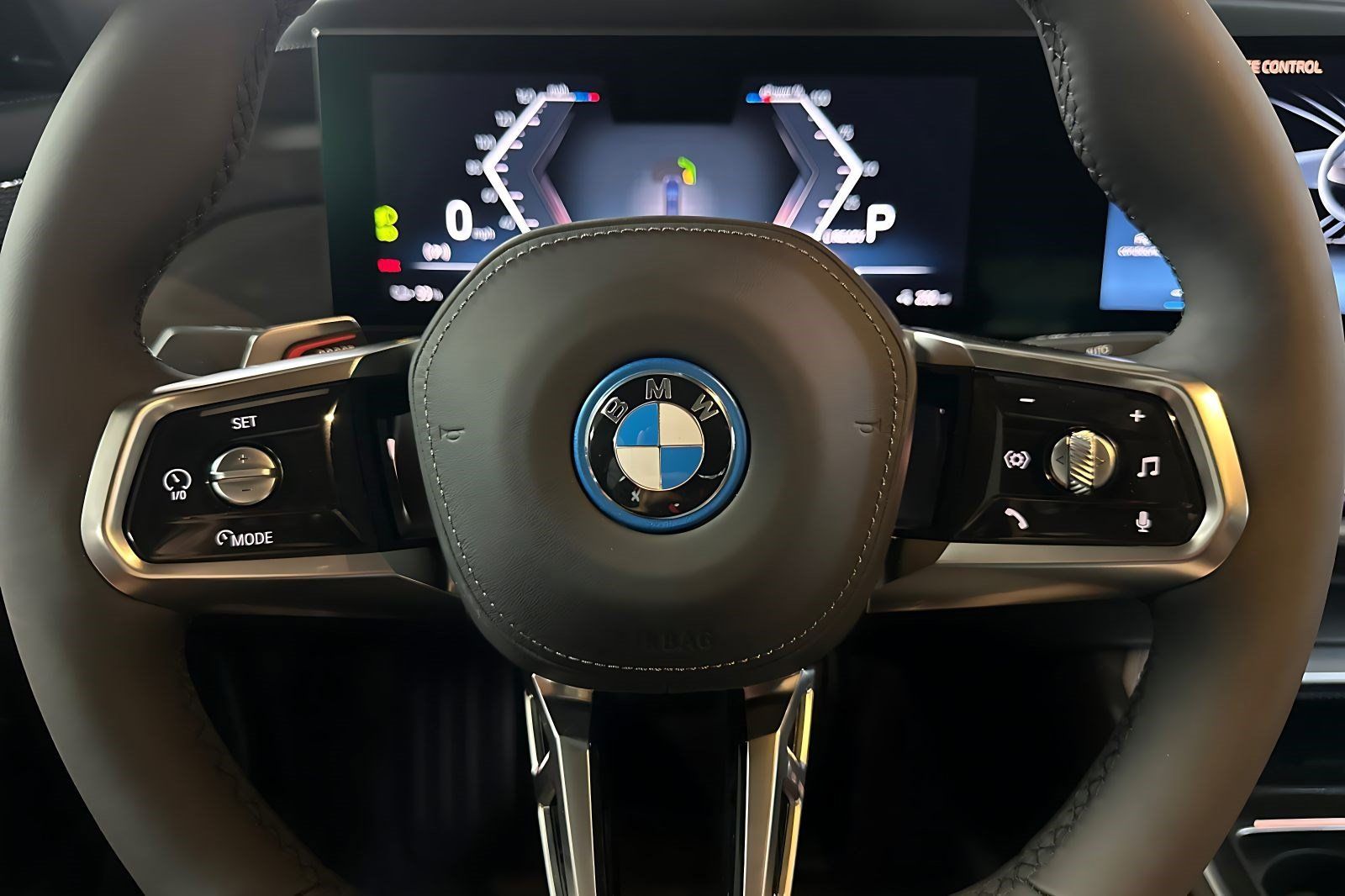 Used 2026 BMW i7 xDrive60 w/ M Sport Package RWD image 11
