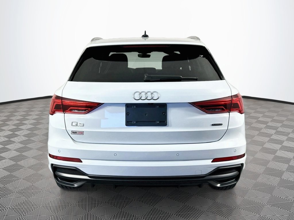 Used 2021 Audi Q3 2.0T Premium Plus AWD/4WD image 8