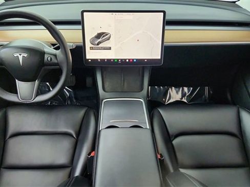 Used 2023 Tesla Model 3 Standard Range image 85