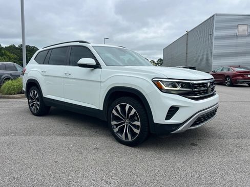 Used 2022 Volkswagen Atlas SE FWD image 3